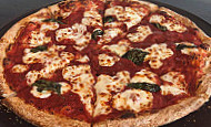 Giovanni's Pizzeria food