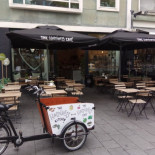 The Happiness Café Extérieur