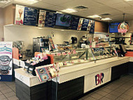 Baskin-robbins inside