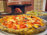 Pizzeria Margari' Srls food