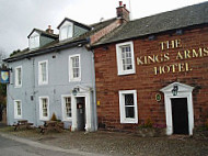 The King's Arms outside