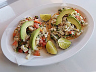 Taqueria Los Tres Potrillos Inc (taco Grill) food