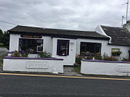 Doolin Cafe outside