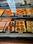 L A Patisserie food