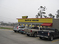 Waffle House outside