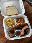 Natural State Smokehouse food