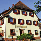 Zum Hirschen Landgasthof Und outside