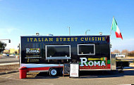 Roma's Italian Street Cuisine inside