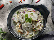 Kak Raa Laksam Stesen food