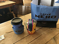 Lhr Caffe Nero T3 inside