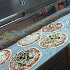 Pizzeria Fulmine Di Castellano Michele food