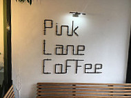 Pink Lane Coffee outside