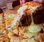 Domino's Pizza Chateaubriant food