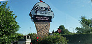 Oscar's Frozen Custard outside