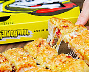 Hungry Howie's Pizza food