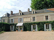 Le Clos Du Cher outside