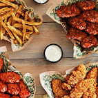 Wingstop - Aurora Lake St food