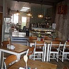 Vandrew's Cafe inside