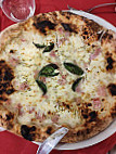 Pizza Napoletana food