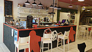 Le Decale - Cafe Ludique inside