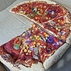 Domino's Pizza food