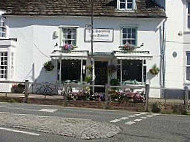 Steyning Tea Rooms outside