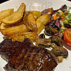 Butchers Bistro food