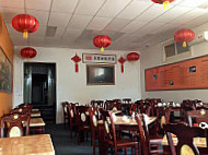 Mom Dumpling House inside