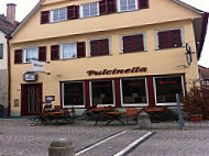 Pulcinella Pizzaria Und Steak outside