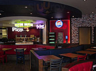 Pizza Hut inside