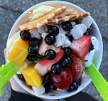 Menchie's Frozen Yogurt food