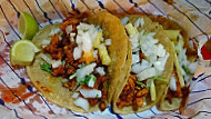 Taqueria & Cantina La Lucha food