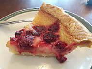 Williamsford Pie Company food