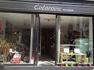 Colorova Patisserie outside