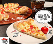 Pizza Hut food