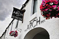 Arch Inn inside