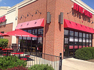 Five Guys Restaurant inside