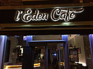 eden cafe inside