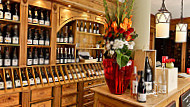 Weinwirtschaft Franz Keller & Weinshop food