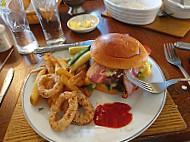 Lion Pub food