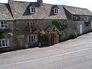 The Golden Heart Inn outside