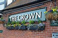 The Crown Pub, Chalgrove outside