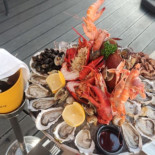 Les Six Colonnes Nourriture