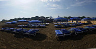 L'Estuaire Plage outside