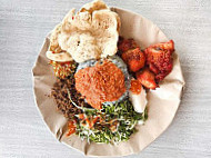 Warung Nasi Kak Nik food