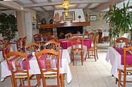 La Bisquine inside