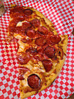 Hot Daisy Pizza food