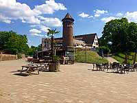 ‍ Hafen ‍ Holzmindens Heimathafen outside