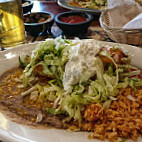 3 Margaritas - Family Mexican Restaurant food