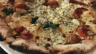 Louisiana Pizza Kitchen French Quarter food